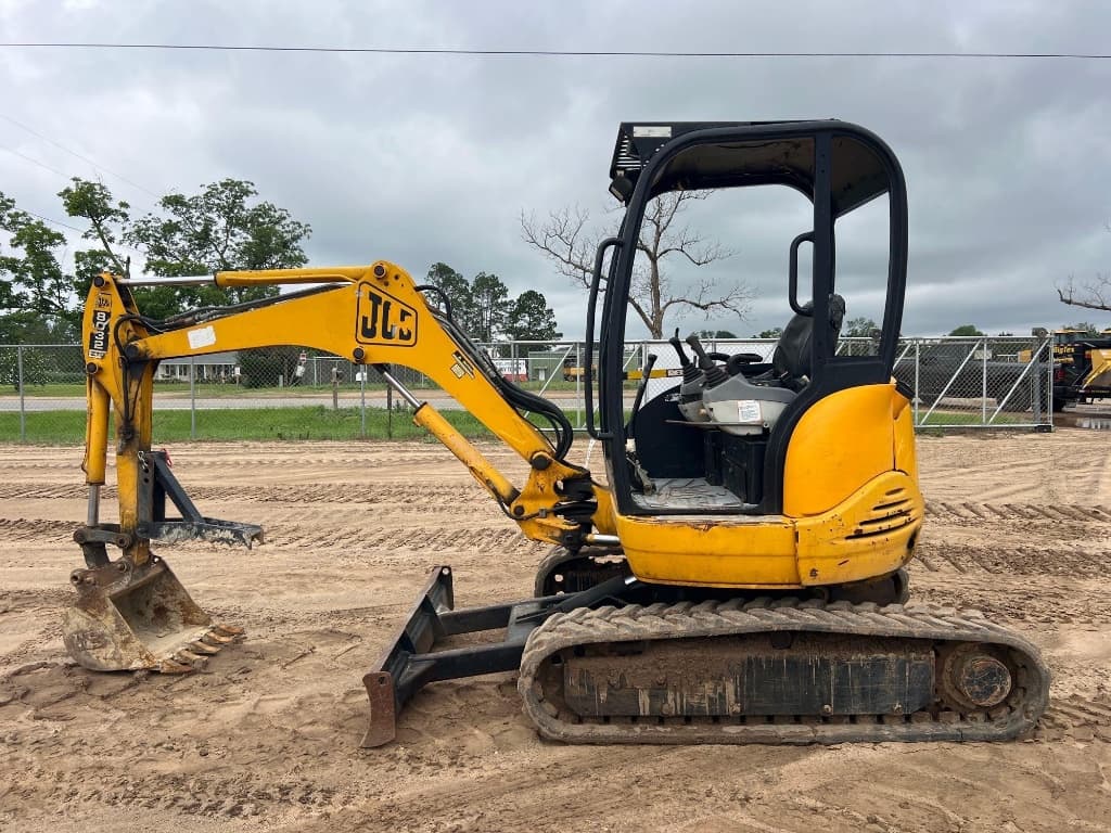 2004 JCB 8032ZTS — photo 1