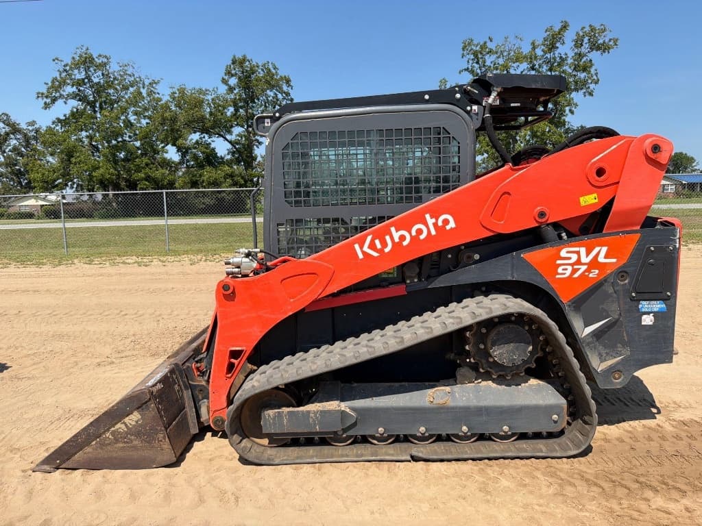 2024 KUBOTA SVL97-2 — photo 1