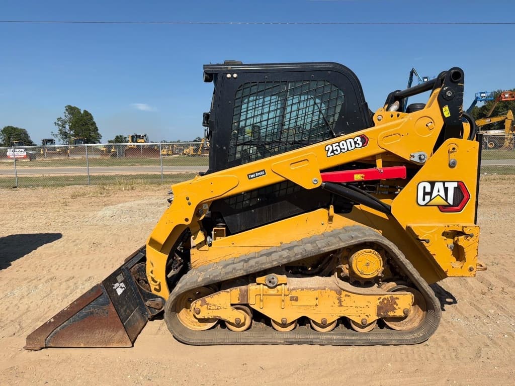 2023 CATERPILLAR 259D3 — photo 1