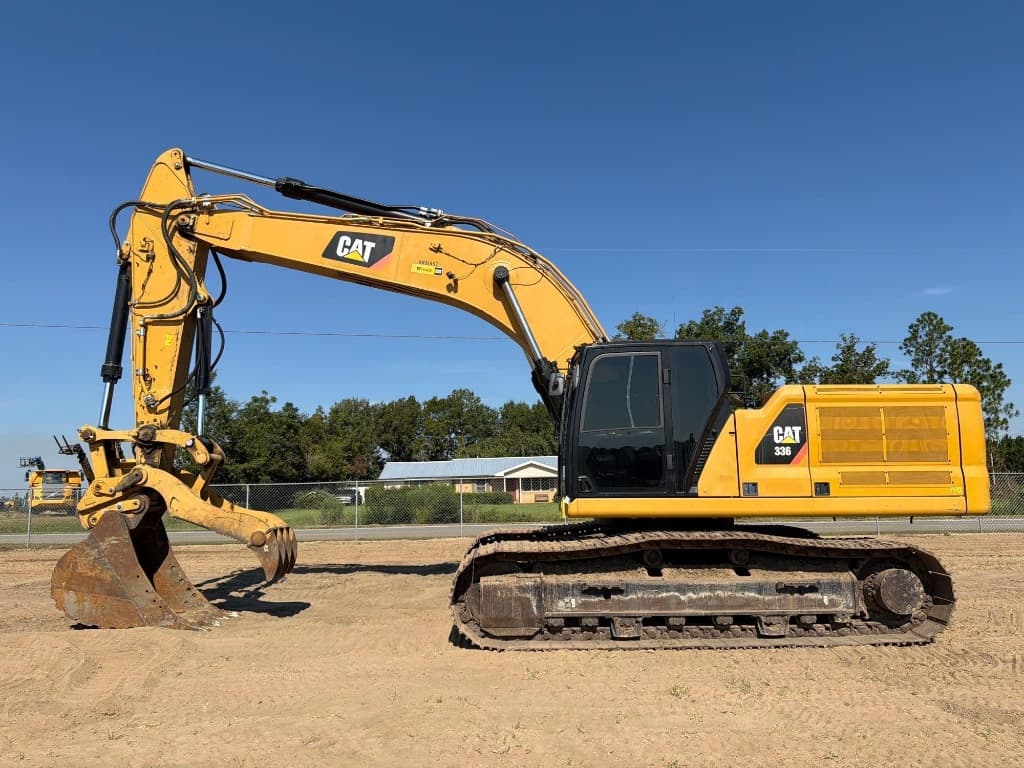 2019 CATERPILLAR 336 — photo 1