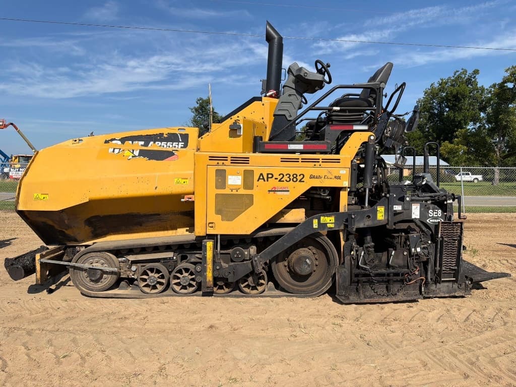 2020 CATERPILLAR AP555F — photo 1