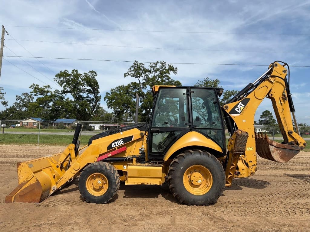 2011 CATERPILLAR 420E — photo 1