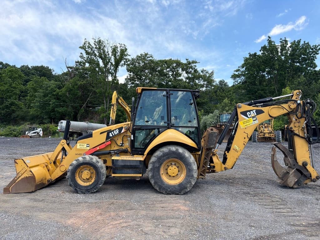 2015 CATERPILLAR 416F — photo 1