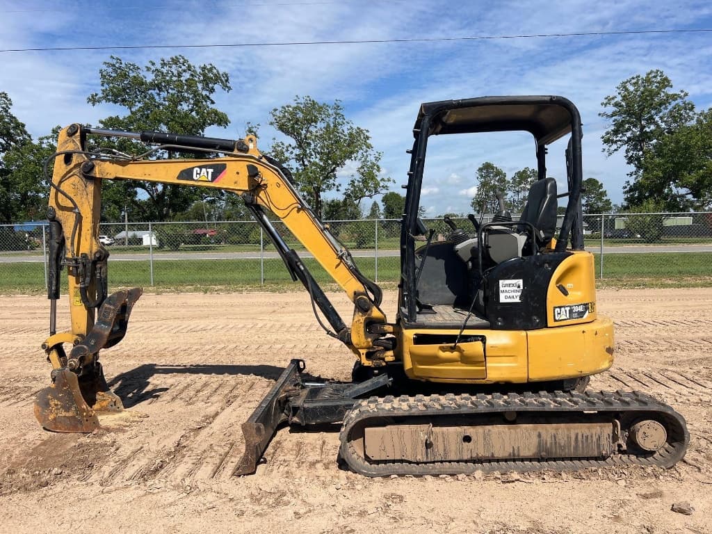 2019 CATERPILLAR 304E CR — photo 1