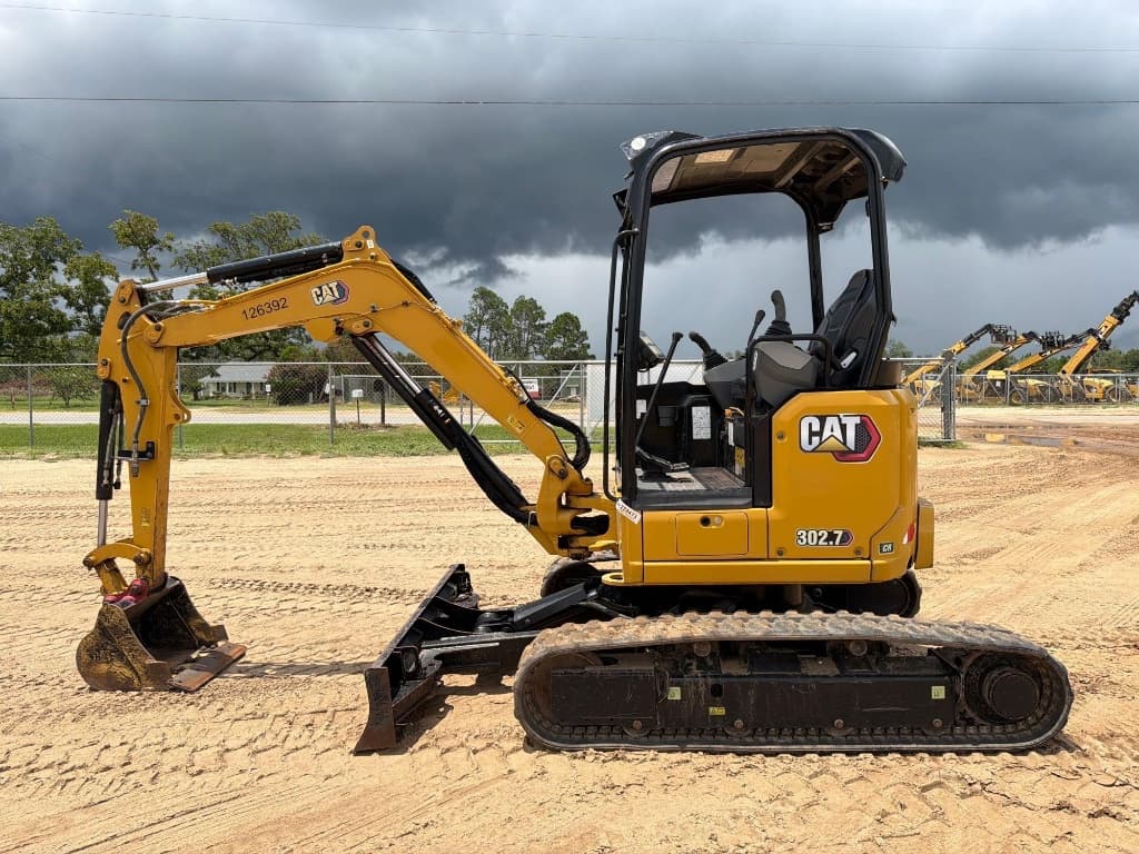 2022 CATERPILLAR 302.7DCR — photo 1