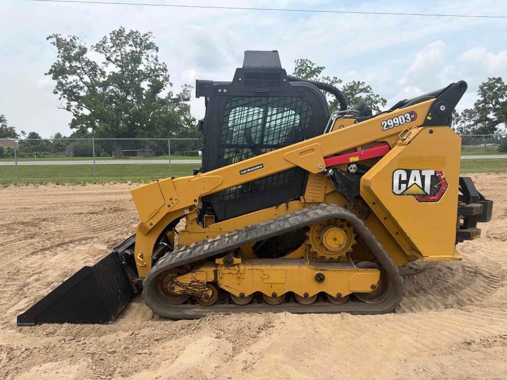 2023 CATERPILLAR 299D3 — photo 1