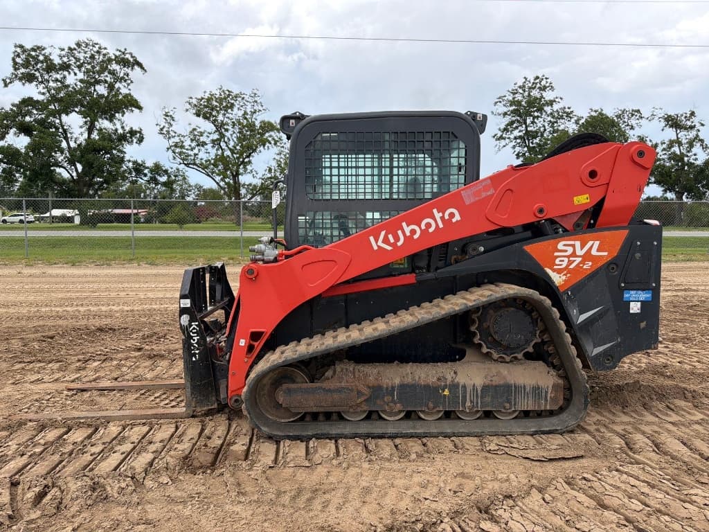 2021 KUBOTA SVL97-2 — photo 1
