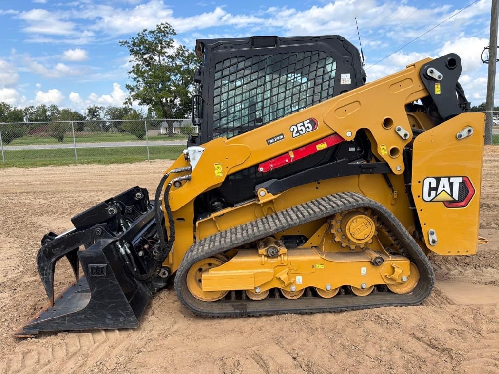 2025 CATERPILLAR 255 — photo 1