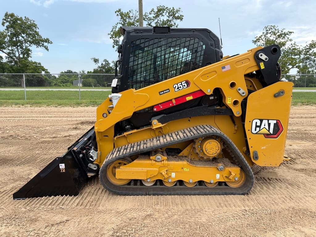 2024 CATERPILLAR 255 — photo 1