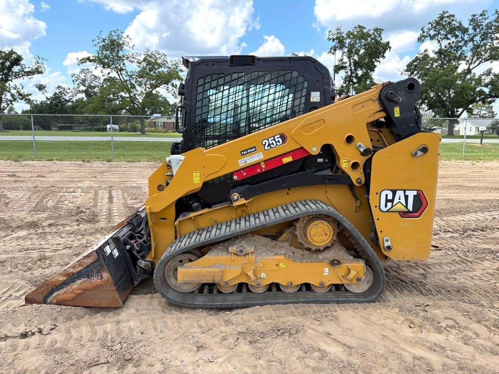2025 CATERPILLAR 255 — photo 1