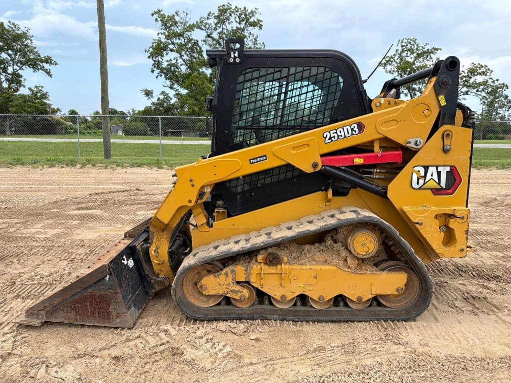 2021 CATERPILLAR 259D3 — photo 1