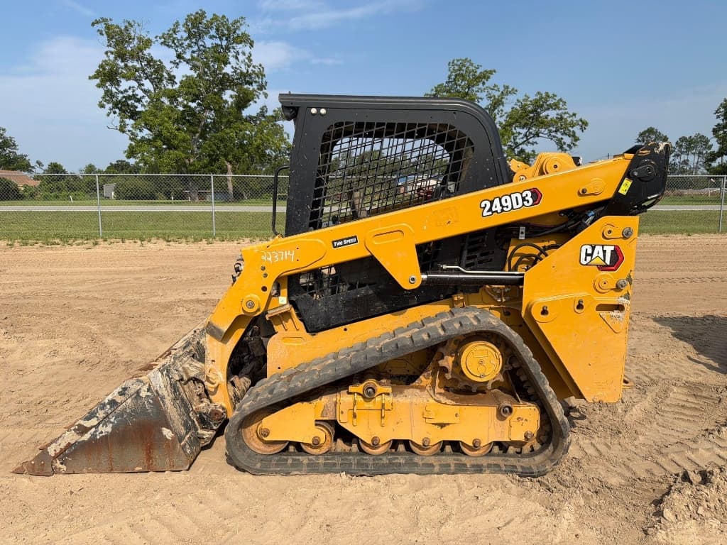 2021 CATERPILLAR 249D3 — photo 1