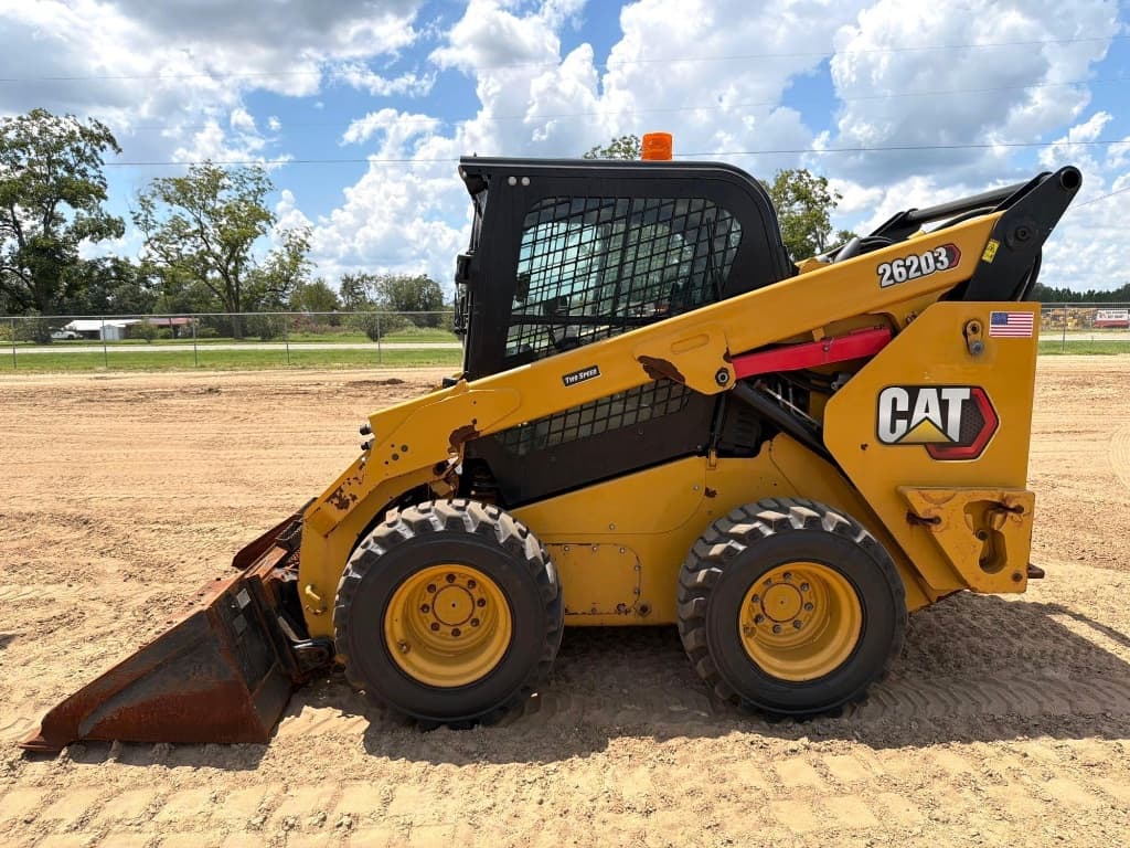 2021 CATERPILLAR 262D3 — photo 1