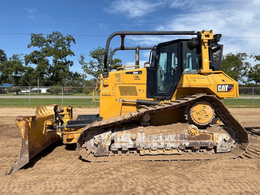 2017 CATERPILLAR D6N — photo 1
