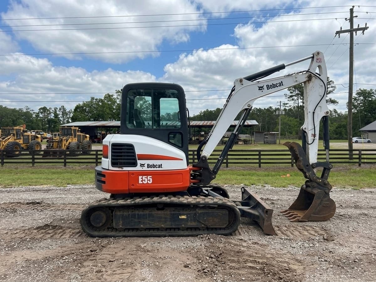 2018 BOBCAT E55 — photo 1
