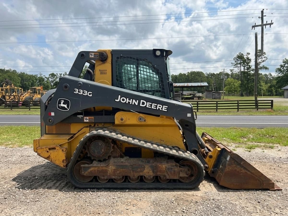 2018 DEERE 333G — photo 1