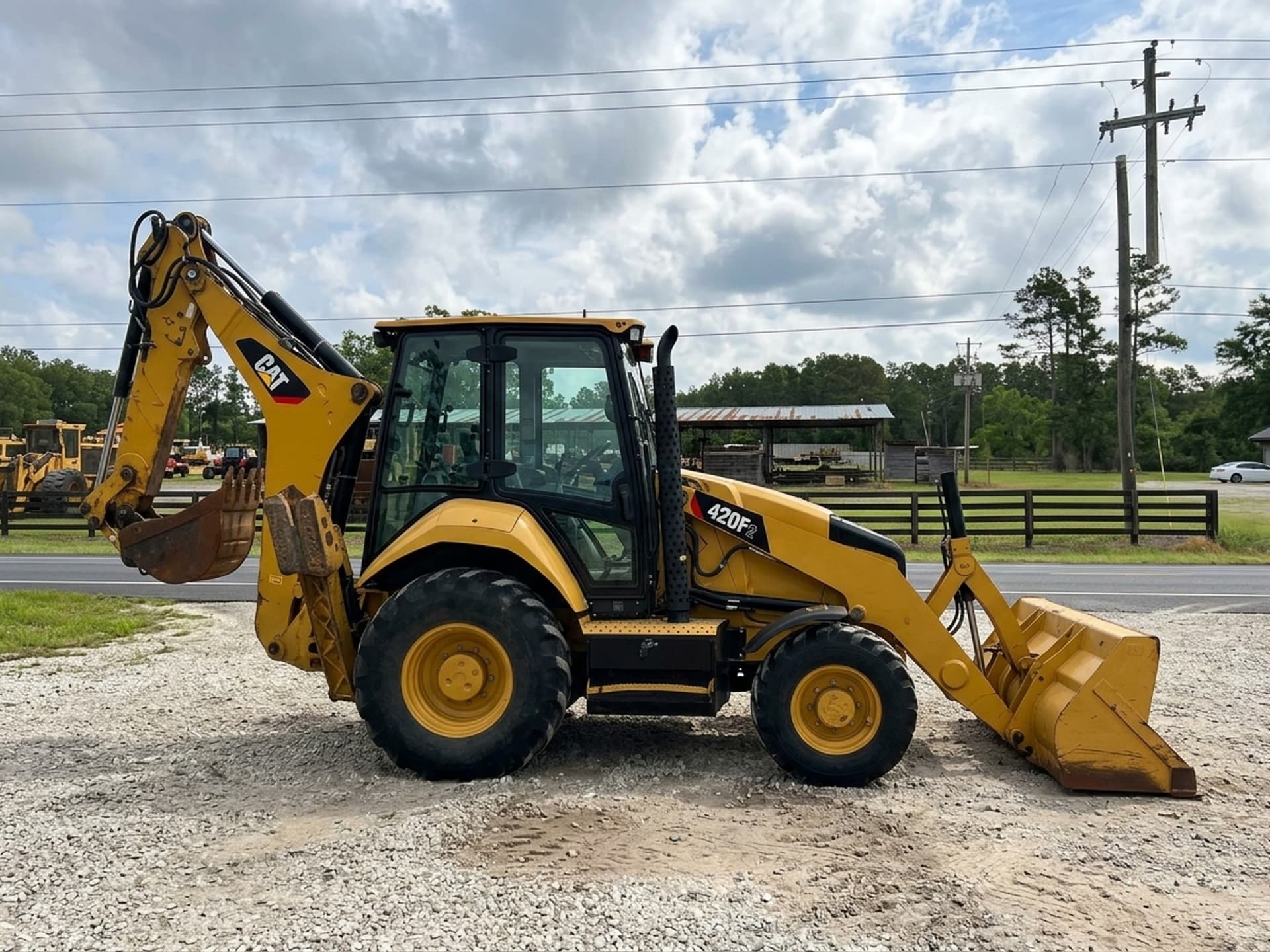 2015 CATERPILLAR 420F2 — photo 1