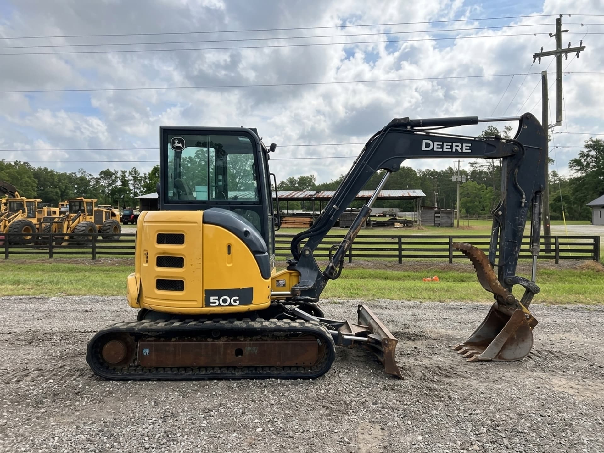 2016 JOHN DEERE 50G — photo 1