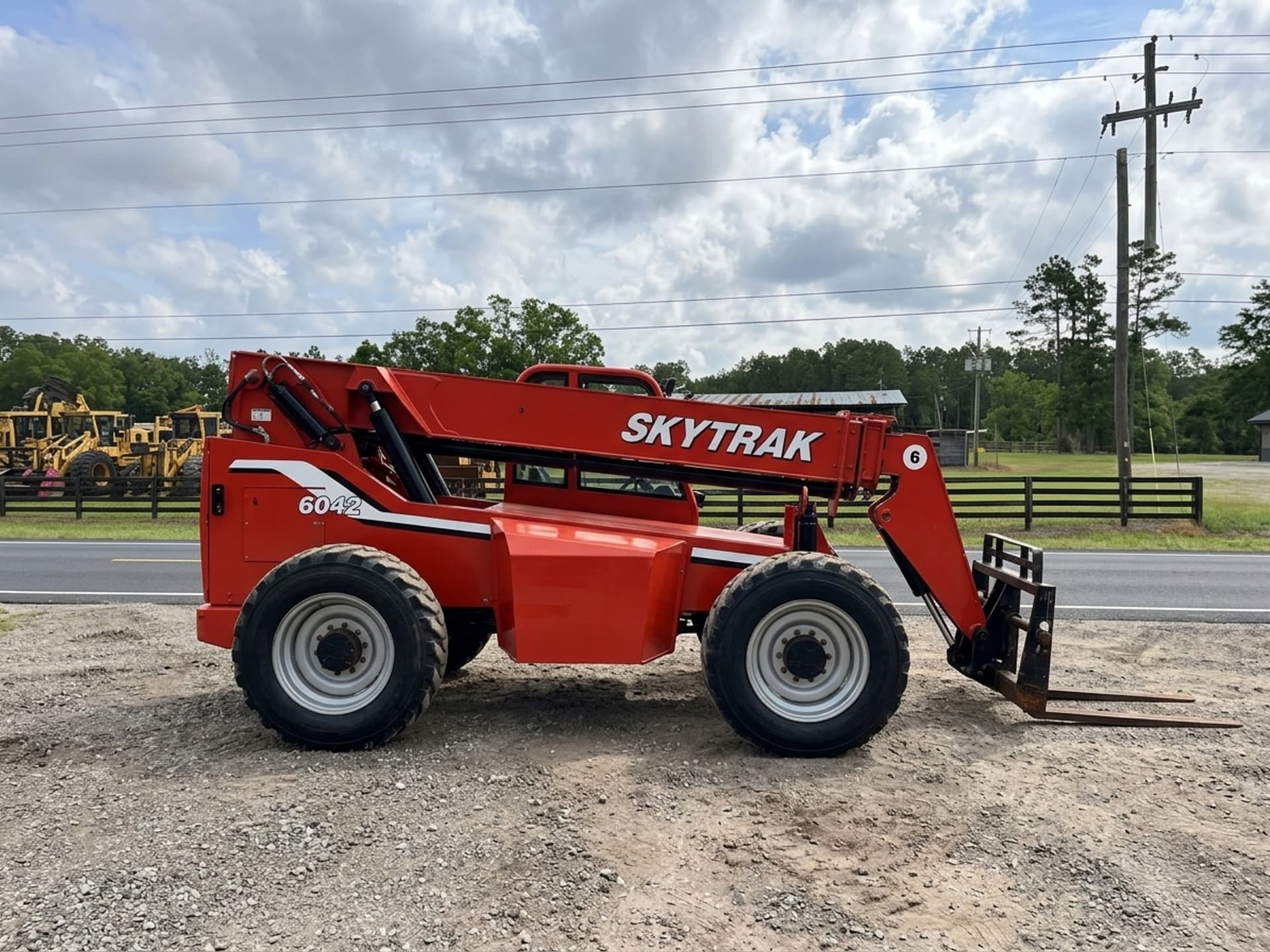 2007 SKY TRAK 6042 — photo 1