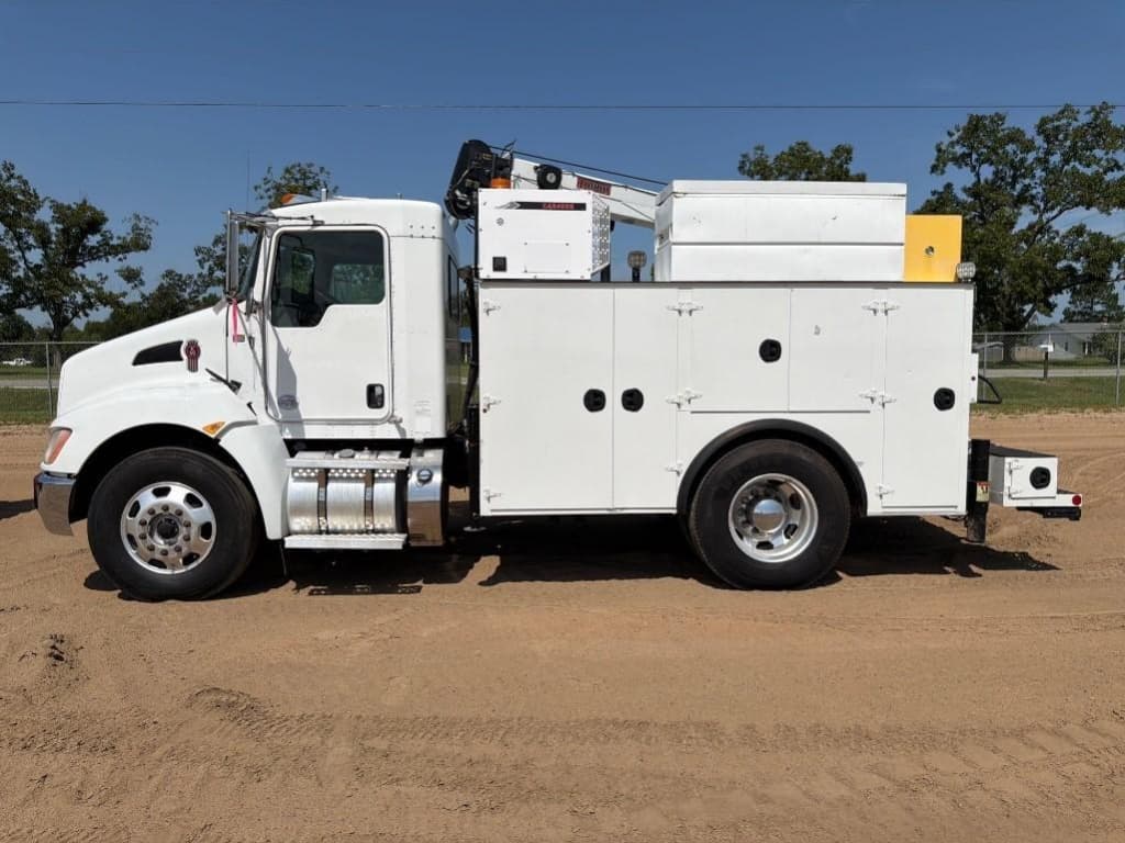 2020 KENWORTH T270 — photo 1
