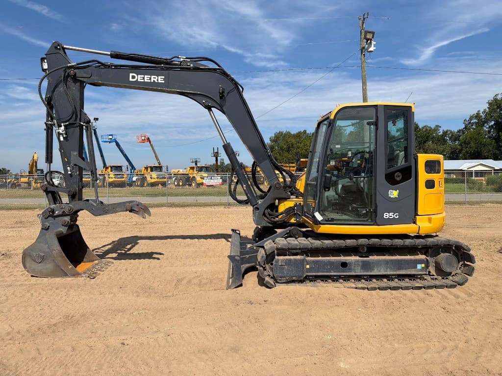 2025 JOHN DEERE 85G — photo 1