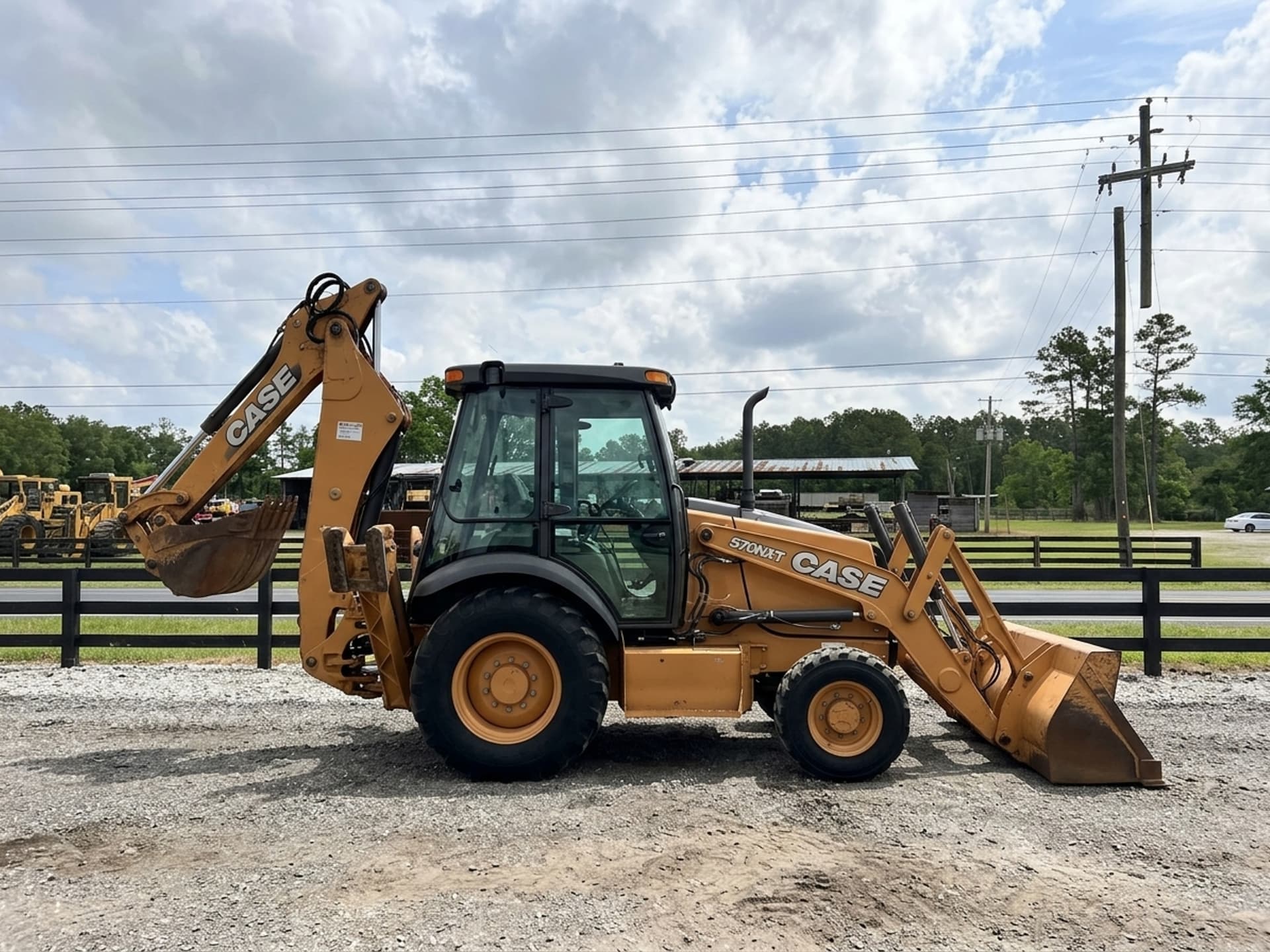 2013 CASE 570NXT — photo 1