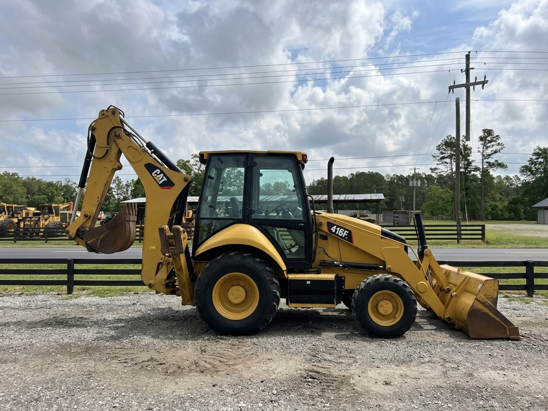 2014 CATERPILLAR 416F — photo 1