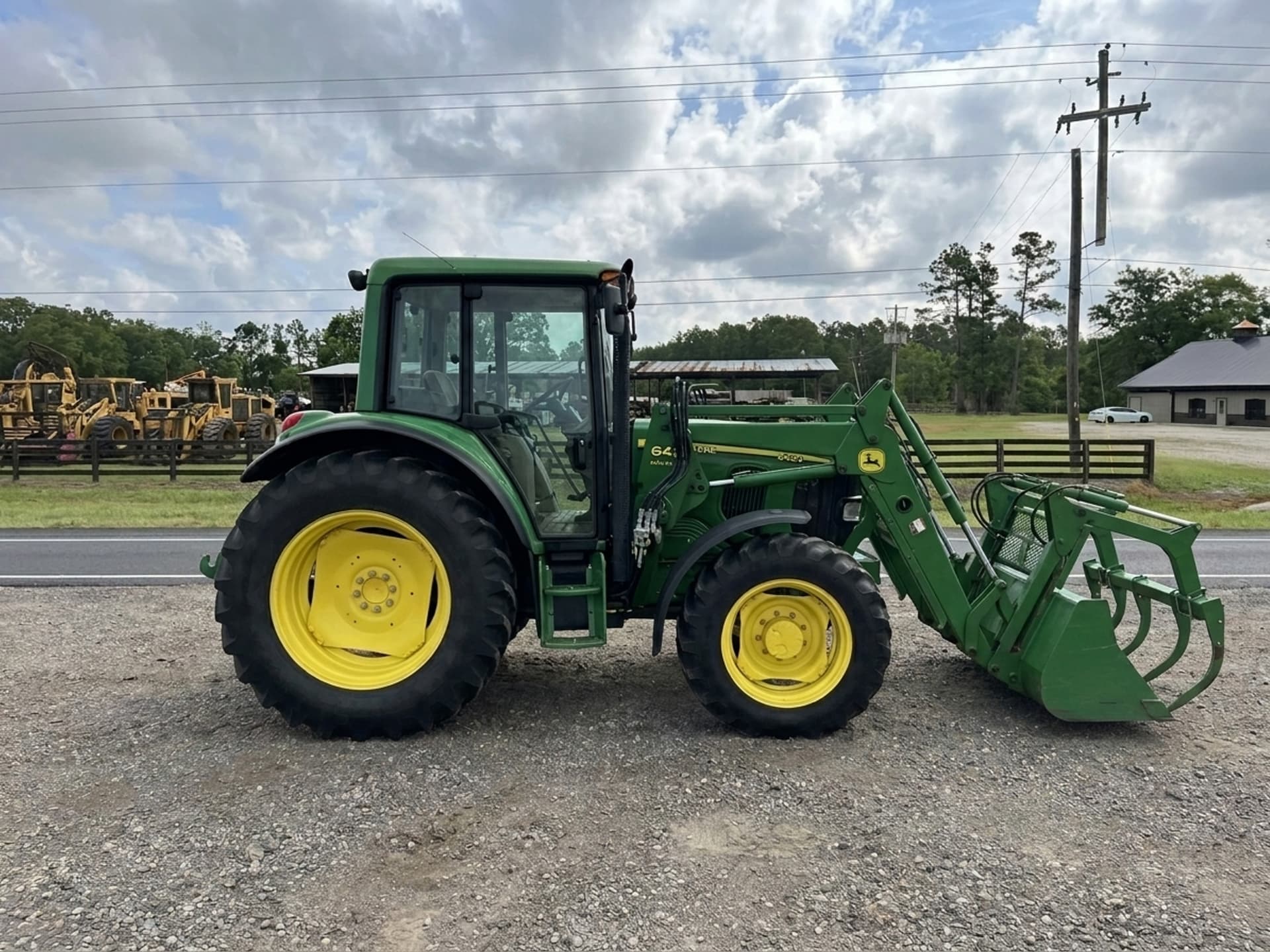 2003 JOHN DEERE 6420